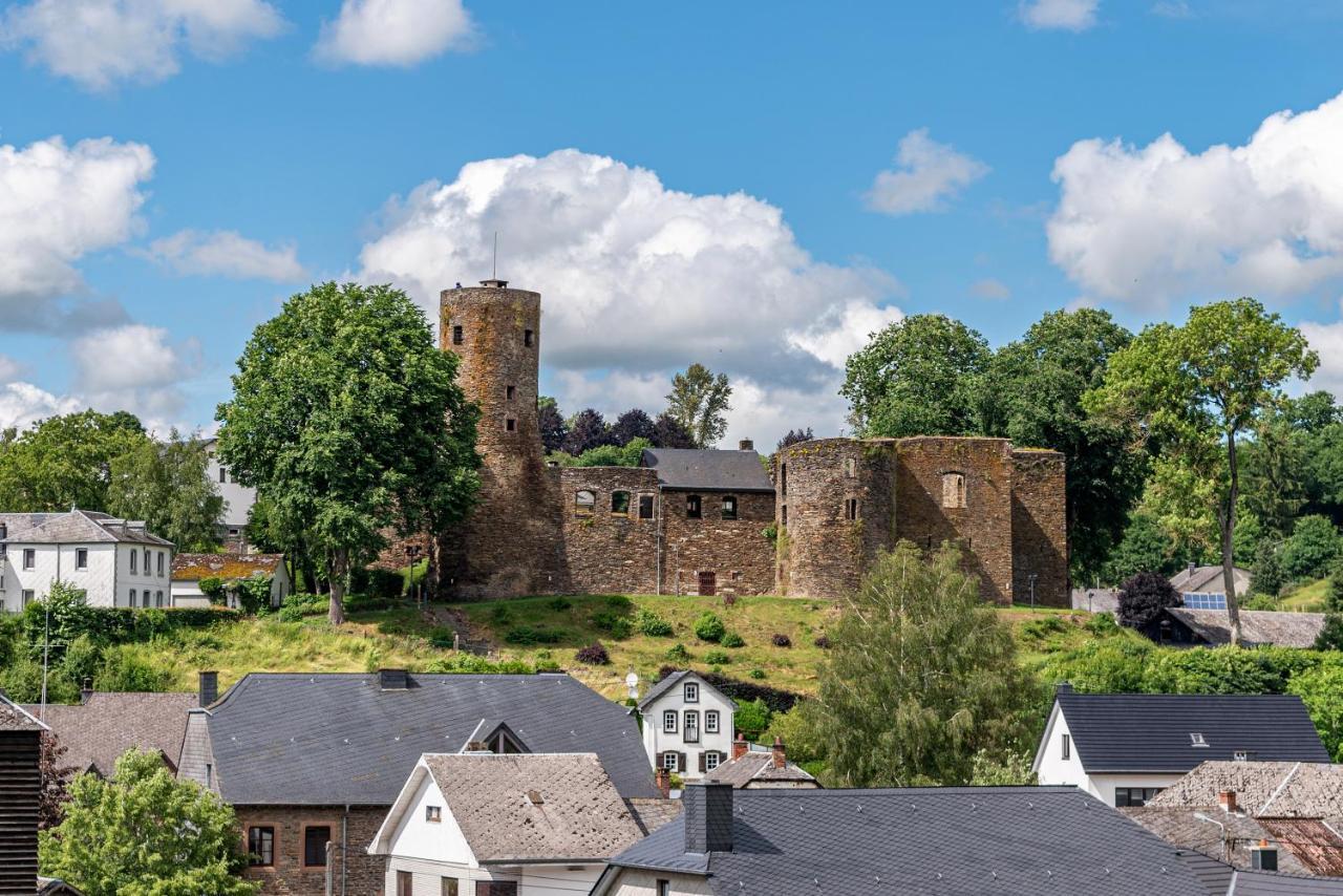 Hotel Ulftaler Schenke Burg Reuland Exterior foto
