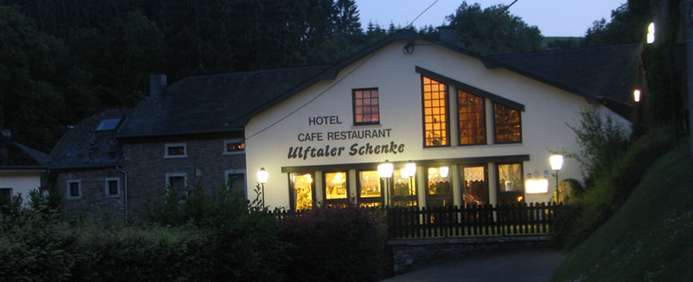 Hotel Ulftaler Schenke Burg Reuland Exterior foto